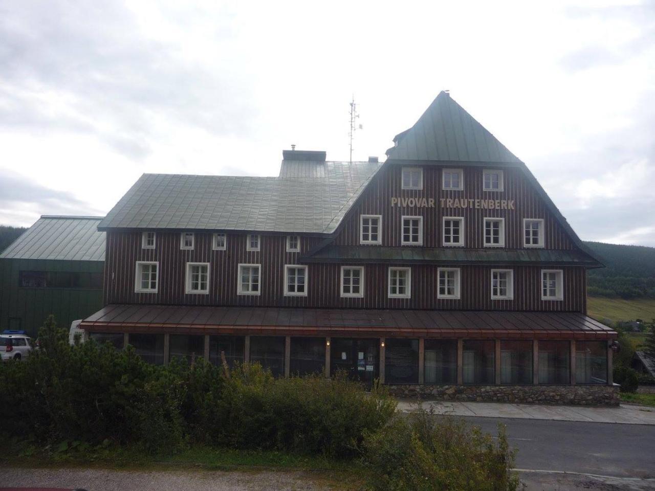 Pivovar Trautenberk Horni Mala Upa Exterior foto